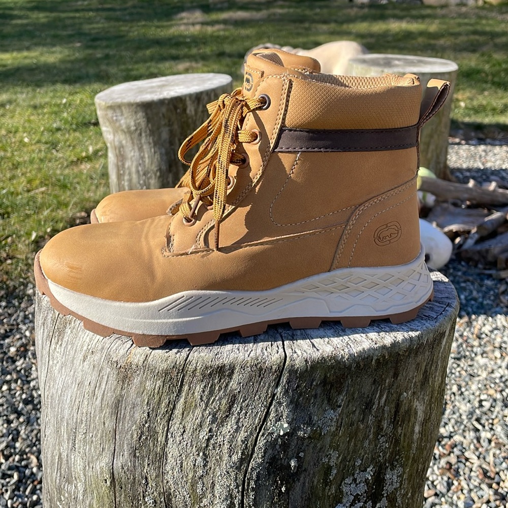 Unltd Boots